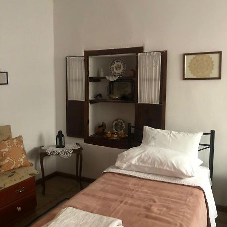 Guest House Anastas Μπεράτ Εξωτερικό φωτογραφία